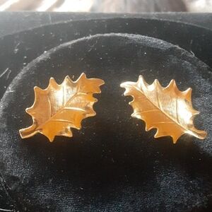 Elegant Gold Tone Leaf Earrings
